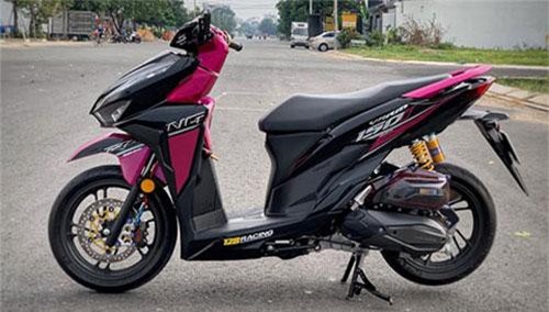 Honda Vario 150 2019 'chất ngất' với dàn đồ chơi Black Pink Racing