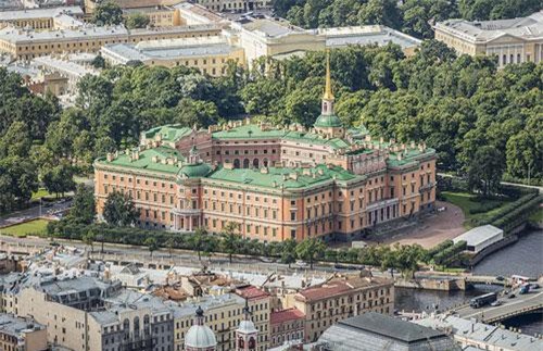 'Ghé thăm' 13 địa điểm bị đồn có ma ám ở Nga