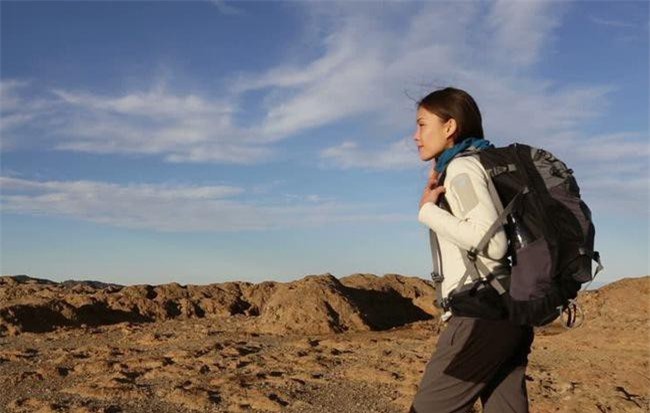 Phụ nữ thông minh chi tiền cho trải nghiệm, đàn bà dại chỉ lo vơ cho đầy?