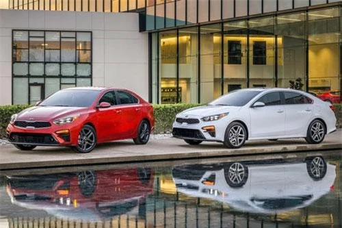 9. Kia Forte (Kia Cerato) EX 2019 (điểm: 6,8/10).