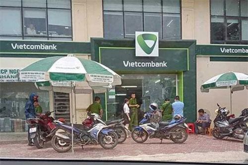 Nổ súng cướp ngân hàng Vietcombank tại Thanh Hóa