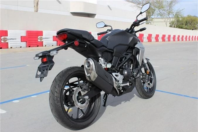 Kham pha Honda CB300R 2019 vua ra mat voi gia hon 110 trieu dong hinh anh 3