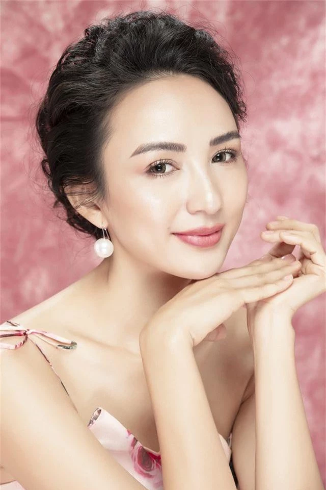 Nhan sắc Ngọc Diễm 11 năm sau đăng quang Hoa hậu Du lịch Việt Nam - 2