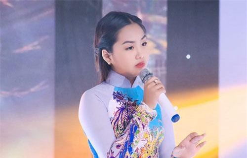 "Thần đồng bolero" 13 tuổi học giỏi, sở hữu ca khúc đạt 11 triệu lượt xem