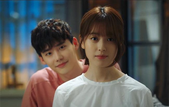 8 chiêu giữ chồng của phụ nữ khôn khéo, hôn nhân bao nhiêu năm cũng không sợ bị phản bội