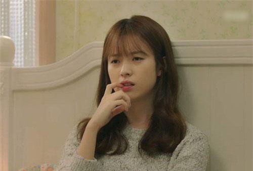 Cô con dâu điếng người sau câu mẹ chồng nói: 'Muốn sống yên ổn thì để yên cho con trai tôi ngoại tình"