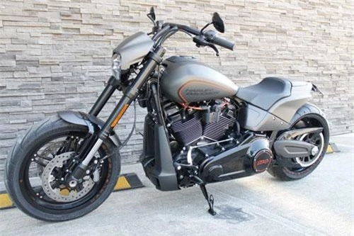 3. Harley-Davidson FXDR 114 2019.