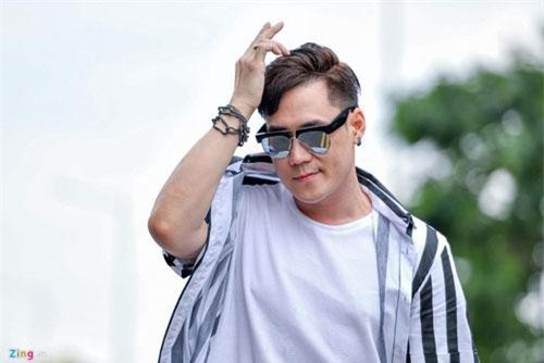 Khánh Phương: 'Bị gọi là ca sĩ hội chợ, tôi kiếm gấp 4 lần ngày xưa'