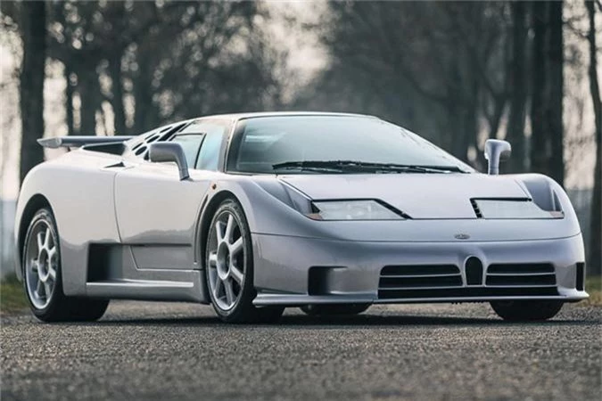 Huyen thoai Bugatti EB110 sap co 