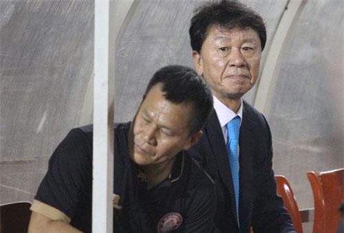 HLV Chung Hae Seong nói gì sau trận "chung kết" kịch tính với CLB Hà Nội?