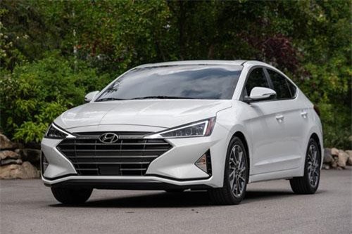 Những ưu điểm của Hyundai Elantra 1.6 AT 2019, giá 655 triệu tại Việt Nam