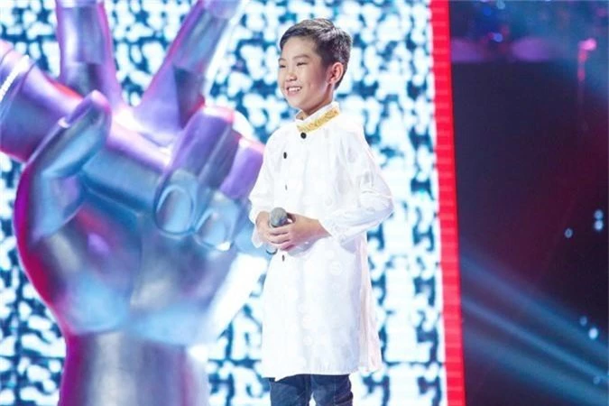 Hoa hậu Hương Giang khẩu chiến với đàn chị trên ghế nóng The Voice Kids, chưa bao giờ nàng Hoa hậu "dữ dằn" đến thế - Ảnh 14.