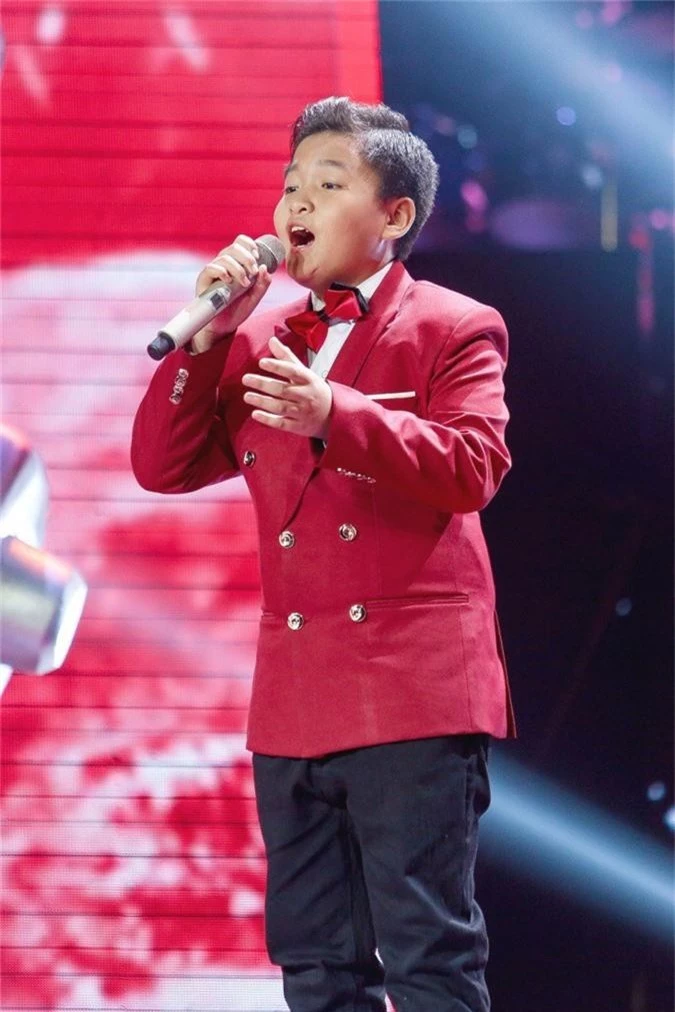 Hoa hậu Hương Giang khẩu chiến với đàn chị trên ghế nóng The Voice Kids, chưa bao giờ nàng Hoa hậu "dữ dằn" đến thế - Ảnh 18.