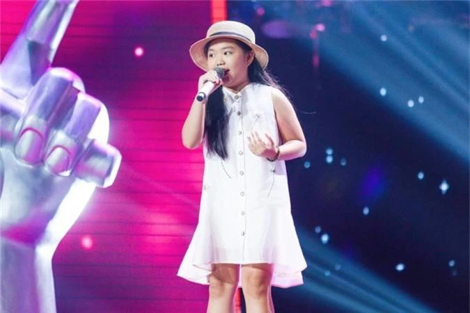 Hoa hậu Hương Giang khẩu chiến với đàn chị trên ghế nóng The Voice Kids, chưa bao giờ nàng Hoa hậu "dữ dằn" đến thế - Ảnh 9.