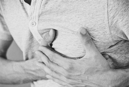 Con người bắt đầu bị đau tim từ khi nào?