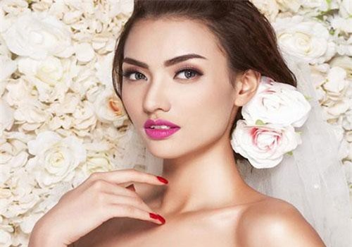 Hồng Quế: Từ vòng xoáy chân dài - đại gia tới hiện tại chật vật