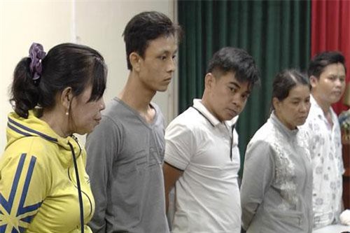 Giải mã tâm lý tội phạm: Con gái thuê giang hồ 'dằn mặt' bồ nhí của bố vì nỗi uất hận