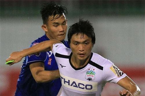 Tuấn Anh phẫn nộ khi không chỉ đạo được ngoại binh của HAGL