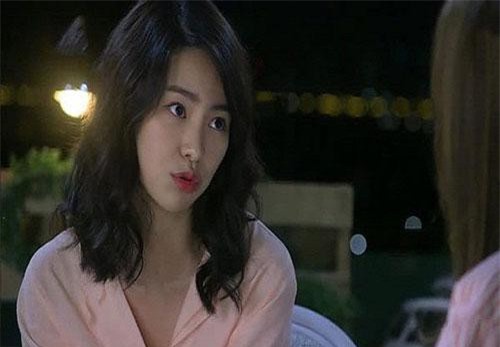 Khó xử vì mẹ người yêu bày mưu, gài bẫy tôi