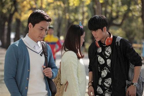 Chẳng muốn cho nhau con đường mới khi con đường cũ của đôi ta vẫn còn dang dở