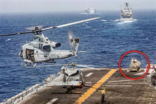 Cận cảnh chiến hạm USS Boxer vừa hạ gục UAV Iran