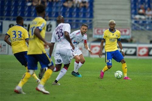 Cầu thủ gốc Việt vinh dự đeo băng đội trưởng đội bóng Pháp