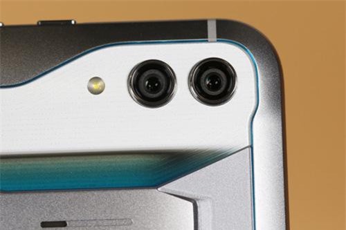 Cận cảnh Xiaomi Black Shark 2 Pro: Cấu hình ‘siêu khủng’ pin 4.000 mAh, giá rẻ bất ngờ