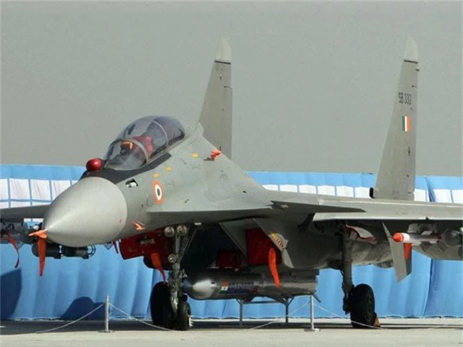 La: Su-30MKI van hien dai ma An Do da muon nang cap-Hinh-9