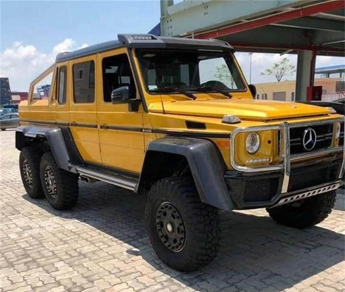 Đại gia Hà Nội chi 47 tỷ tậu Mercedes-AMG G63 6x6 độc nhất Việt Nam