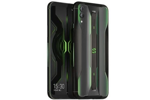 “Trái tim” của Xiaomi Black Shark 2 Pro là vi xử lý Qualcomm Snapdragon 855 Plus lõi 8 với xung nhịp cao nhất 2,96 GHz, Adreno 640. RAM 12 GB, bộ nhớ trong 128/256 GB, không có khay cắm thẻ microSD. Hệ điều hành Android 9.0 Pie, được tùy biến trên giao diện MIUI 10.