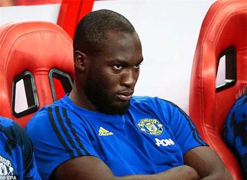 MU gạch tên Sanchez và Lukaku khỏi danh sách du đấu