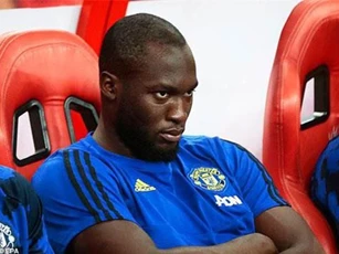 MU gạch tên Sanchez và Lukaku khỏi danh sách du đấu