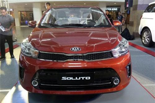 ‘Soi’ ôtô Kia giá gần 300 triệu đồng
