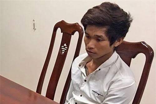 Long An: Án mạng từ việc chạy xe văng nước vào người đi đường