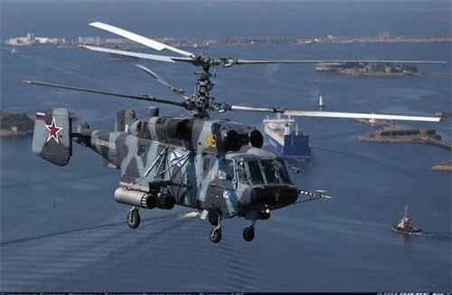 Tuyên bố của phi công thử nghiệm với TASS có phần gây “sốc”, bởi ai cũng biết Mi-24V là một trong những trực thăng tấn công đáng sợ nhất hiện nay, trong khi Ka-29 thì chẳng mấy tên tuổi trong suốt chiều dài lịch sử. Nguồn ảnh: Airliners.net