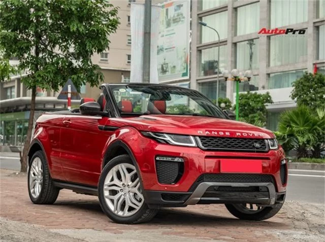 Đây là một trong 4 chiếc Range Rover Evoque mui trần hiếm hoi tại Việt Nam.