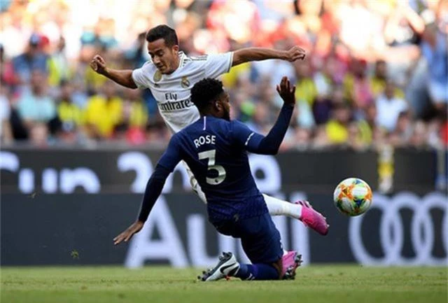 Real Madrid 0-1 Tottenham: HLV Zidane nối tiếp chuỗi ngày thất vọng - 1