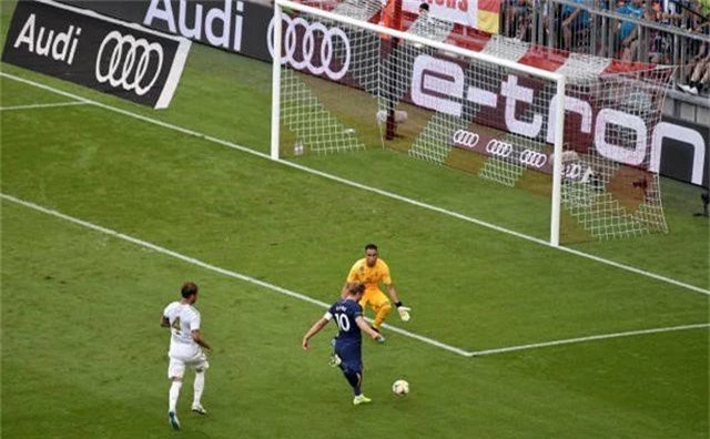 Real Madrid 0-1 Tottenham: HLV Zidane nối tiếp chuỗi ngày thất vọng - 2