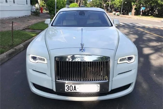 Rolls-Royce Ghost dung 8 nam, ban 10 ty tai Viet Nam-Hinh-3