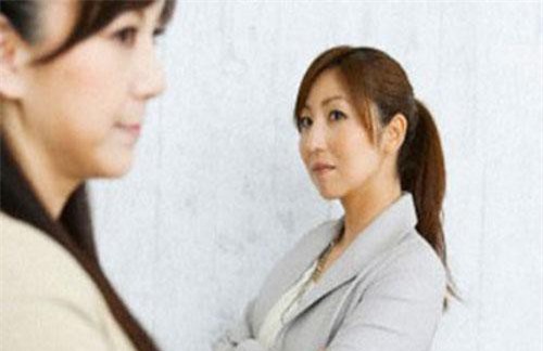 Bồ của chồng ghen ngược, tôi khủng hoảng muốn kết thúc cuộc hôn nhân