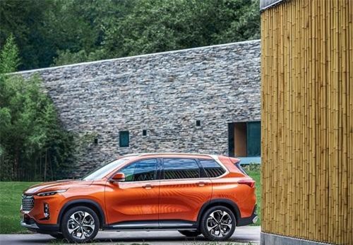 SUV Trung Quốc chỉ 300 triệu, sẽ về Việt Nam trong tương lai gần?