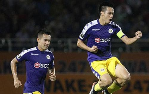 AFC khen ngợi Văn Quyết sau trận gặp Bình Dương ở AFC Cup