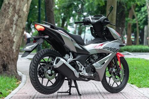 Ngắm Honda Winner X 2019 màu bạc đỏ đen, giá 45,99 triệu