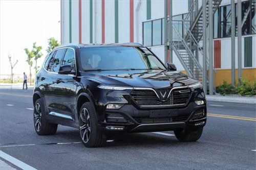 Giá lăn bánh xe VinFast Lux A2.0 và Lux SA2.0 