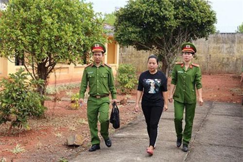 Câu chuyện pháp luật: Lừa tiền tỷ bằng chiêu vay để đáo hạn ngân hàng