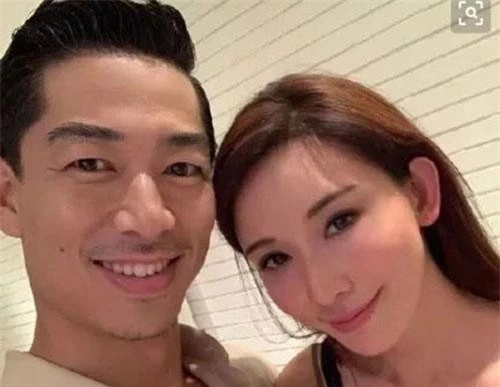 Vợ chồng siêu mẫu Lâm Chí Linh bí mật kết hôn vào tháng 6/2019.