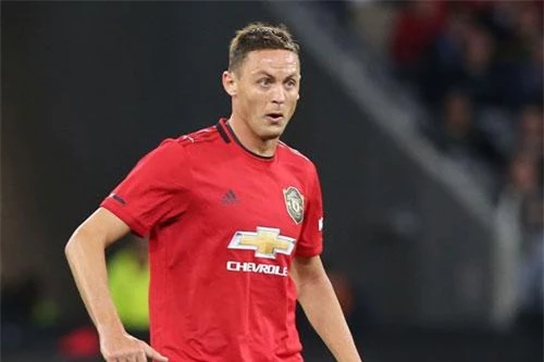 Tiền vệ trung tâm: Nemanja Matic.