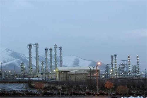 Mỹ miễn trừ trừng phạt cơ sở hạt nhân dân sự của Iran