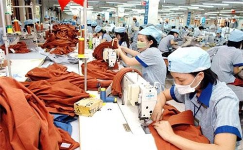 Đơn hàng giảm 30%, xuất khẩu dệt may khó cán đích