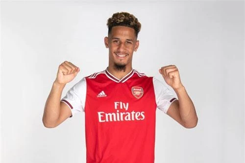 8. William Saliba (mua từ Saint-Etienne, tháng 7/2019, 27 triệu bảng).